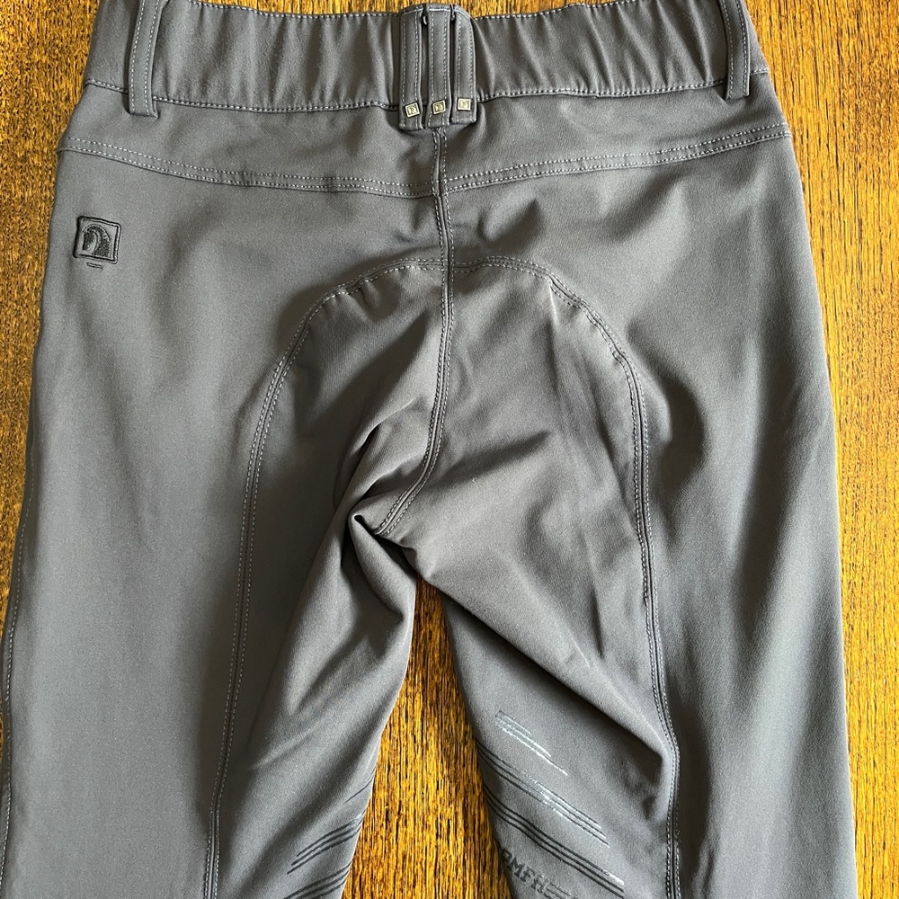 ROMFH Ladies Sarafina Euroseat Equestrian Riding Pants Lot of 2 
( NWT $360 ) - Picture 10 of 16